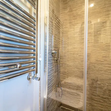 Apartman I Host - Giulio Mono 15 Milánó
